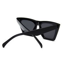 Load image into Gallery viewer, square plastic sunglasses female designer retro  male / female sunglasses cat eye classic UV400 outdoor travel