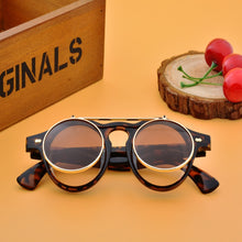 Load image into Gallery viewer, Flat Top Clamshell Goggles Round Brand Designer Metal Retro Men Women Flip Up Sun Glasses Vintage Gothic Steampunk Sunglasses