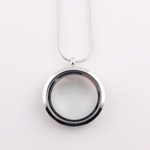 Carica l&#39;immagine nel visualizzatore di Gallery, Float Locket Necklace Glass Float Charms Memory Locket Pendant Chain Necklace ZN94