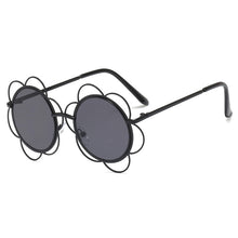 Load image into Gallery viewer, Flower Shape Children Sunglasses Round Lens Girls Sun Glasses For Kids UV400 Goggles Eye Frame Eyewear Vintage Gafas De Sol