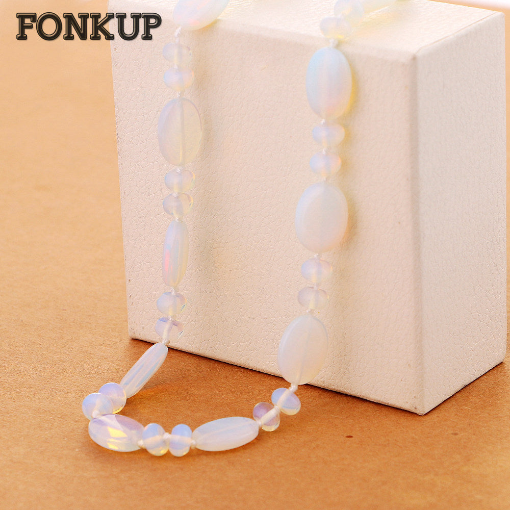 Men Short Necklace Opal Power Jewelry Classic Women Gioielli Engagement Water Drop Sieraden Penguin White Bead Madalyon