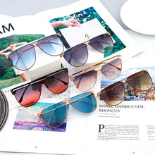 Load image into Gallery viewer, Frame Sunglasses Metal Sunglasses Ladies Retro Sunglasses Retro  oculos de sol masculino oculos lentes