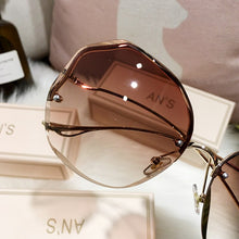 Load image into Gallery viewer, Free INS Gradient Sunglasses Women Rimless Sunglasses Trimmed  Metal Curved Temples Sun Glasses All-match Decorative Glasses