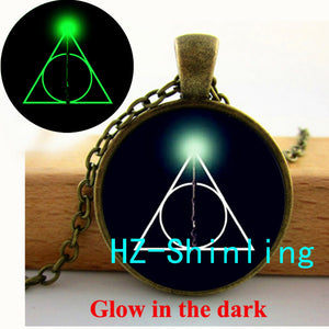 GL-00539 New Fashion Glowing Pendant HP Deathly Hallows Necklace HP Picture Glow Jewelry Glass Photo Pendant Necklace