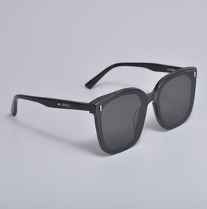 GM 2023 Style V Brand Gentle Sunglasses Male Female Monster Frida Sunglasses For Woman With Original Box