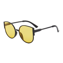 Load image into Gallery viewer, Gafas De Sol De estilo ojo De gato para mujer, lentes De Sol De gran tamaño con recubrimiento, a la moda montura, clásicas, clásicas, para exteriores