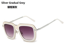 Load image into Gallery viewer, Gafas De Sol De moda para mujer y hombre, lentes De Sol De diseñador De lujo, gafas De Sol tipo Ojo De gato, clásicas, UV400, para exteriores