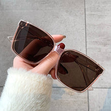 Load image into Gallery viewer, Gafas de sol clásicas para hombre y mujer, lentes de sol unisex de estilo Vintage, cuadradas, oversize, 2023