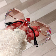 Load image into Gallery viewer, Gafas de sol con diamantes de imitación sin montura para hombre y mujer, lentes de corte Retro con gradiente, UV400, 2023