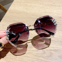 Load image into Gallery viewer, Gafas de sol con diamantes de imitación sin montura para hombre y mujer, lentes de corte Retro con gradiente, UV400, 2023