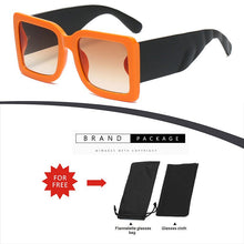 Load image into Gallery viewer, Gafas de sol cuadradas de estilo europeo y americano para hombre y mujer, anteojos de sol masculinos y femeninos de patas anchas con personalidad, de color, 2023