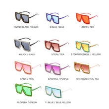 Load image into Gallery viewer, Gafas de sol cuadradas de gran tamaño para mujer, lentes de sol de diamante de colores con marco grande, de lujo, de cristal, gafas de diamantes falsos, UV400, 2023