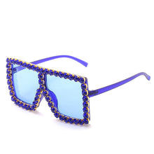 Load image into Gallery viewer, Gafas de sol cuadradas de gran tamaño para mujer, lentes de sol de diamante de colores con marco grande, de lujo, de cristal, gafas de diamantes falsos, UV400, 2023