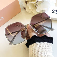 Load image into Gallery viewer, Gafas de sol cuadradas sin montura de alta calidad para mujer, anteojos de sol femeninos de Metal con gradiente, a la moda, de lujo, Estilo Vintage, 2023
