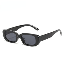 Load image into Gallery viewer, Gafas de sol cuadradas suaves para niños y niñas, anteojos de sol infantiles a prueba de roturas, con protección UV400