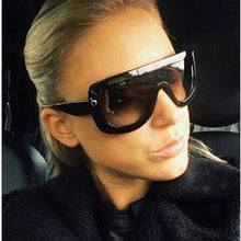 Load image into Gallery viewer, Gafas de sol de diseñador de lujo para mujer, lentes de sol de moda, lentes de sol Vintage para mujer, gafas de sol femeninas
