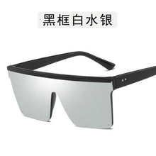 Load image into Gallery viewer, Gafas de sol de gran tamaño para mujer y hombre, lentes de sol con marco cuadrado grande, con remache, gradiente, estilo Vintage con espejo, UV400, 2023