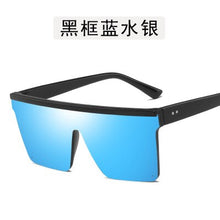 Load image into Gallery viewer, Gafas de sol de gran tamaño para mujer y hombre, lentes de sol con marco cuadrado grande, con remache, gradiente, estilo Vintage con espejo, UV400, 2023
