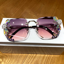 Load image into Gallery viewer, Gafas de sol de lujo sin montura para mujer, anteojos de sol femeninos de estilo moderno, con estampado de vinilo cuadrado, con diamantes de imitación, estilo veraniego, 2023