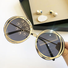 Load image into Gallery viewer, Gafas de sol de moda para mujer, anteojos de sol femeninos de gran tamaño, de lujo, diseño famoso, con degradado, cara delgada, Gafas de color rosa, UV400