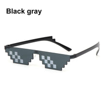 Load image into Gallery viewer, Gafas de sol de moda para mujer, lentes de sol de 8 bits pixeladas Unisex, de mosaico, divertidas, Vintage, gafas de Thug Life