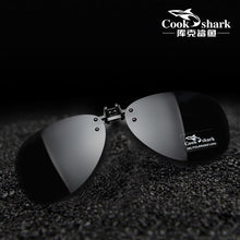 Load image into Gallery viewer, Gafas de sol polarizadas con clip para hombre y mujer, lentes de sol polarizadas con clip para conducir, miopía, protección UV