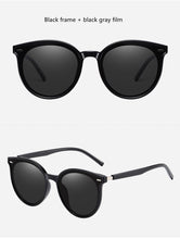 Load image into Gallery viewer, Gafas de sol polarizadas con protección UV para hombre y mujer, anteojos de sol unisex finos para conducir, 8911