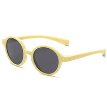 Load image into Gallery viewer, Gafas de sol polarizadas para bebés, lentes de sol polarizadas de TPEE para bebés de 6 a 12 meses, con protección UV para chico