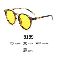 Load image into Gallery viewer, Gafas de sol polarizadas redondas Retro para mujer, anteojos de sol polarizados Vintage con remaches nuevos