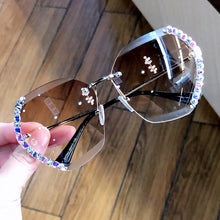 Load image into Gallery viewer, Gafas de sol sin marco vintage para dama, lentes de sol sin marco estilo vintage de gran tamaño, famoso diseño de lujo, cuadradas con diamante sexy, 2023