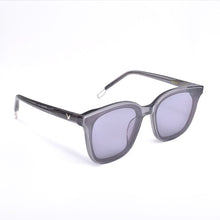 Load image into Gallery viewer, Gentle Papas men women Sunglasses Retro Square Sun Glasses  Men Women  Acetate Polarized UV400  Glasses With Original case