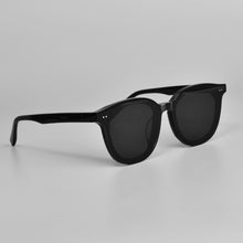 Load image into Gallery viewer, Gentle  Sunglasses Men Women Vintage Small Round Frame Sun Glasses Acetate UV400 Lens Monster Lang brand Sunglasses