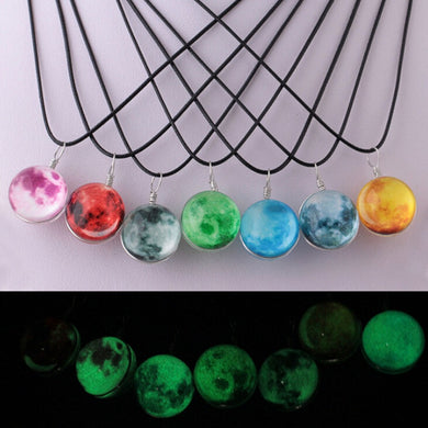 Glowing In The Dark Moon Pendant Necklace For Women Jewelry Luminous Necklace Vintage Silver Color Chain