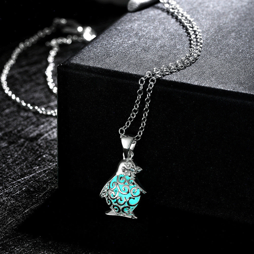 Collana a catena fine in argento sterling 925 con gufo luminoso per gioielli unisex in stile moda Europa e America Animali zodiacali alla moda 
