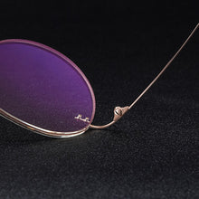 Carica l&#39;immagine nel visualizzatore di Gallery, Gmei Optical Golden Titanium Alloy Rimless Women Glasses Frame Gradient Tinted Plano Lenses Coloured Border Men&#39;s Eyewear Q90020