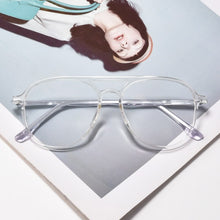 Load image into Gallery viewer, Gmei Optical Retro Transparent Glasses Frames Ultra Light TR Double Beam Glasses Frame For Women&#39;s Spectacles 6537
