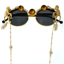 Carica l'immagine nel visualizzatore di Gallery, Gold Monkey Baroque Sunglasses Women Brand Retro Leopard Beach Metal Chain Pearl Cat Eye Ladies Sun Glasses Lunette Soleil Femme