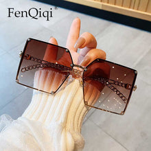 Load image into Gallery viewer, Gradient Sunglasses Metal Oversized Square Sunglasses  Trend Brand Frame Rivet Glass Alloy   Chain Arms Eyeglasses Oculos