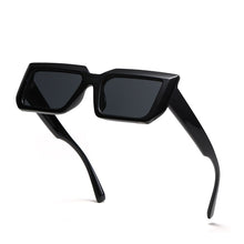 Load image into Gallery viewer, Gradient Sunglasses Women Vintage Party Travel TR90 Ladies Retro Sun Glasses Polarized UV400 Lens Female Eyewear ZC112