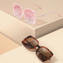 Load image into Gallery viewer, Gradient Sunglasses Women Vintage Polarized UV400 Lens Sun Glasses  Crystal Ladies Outdoor Eyewear For Female 305