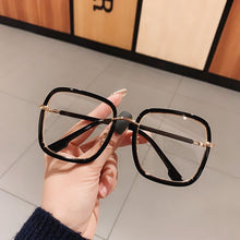 Load image into Gallery viewer, Green Clear Print Square Anti-blue Light Eyeglasses For Women Alloy Leopard Oversize Computer Myopia Glasses Frame Female Shades