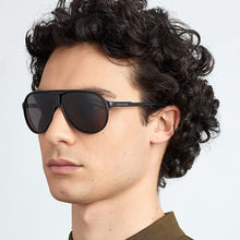 Load image into Gallery viewer, Guztag Stainless Steel Polarized UV 400 Lens Ultralight Classic Sunglasses Traveling Driving Fishing Sun Glasses For Men G8026