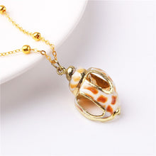 Load image into Gallery viewer, Conch Shell Necklace Sea Beach Shell Chain Pendant Necklace For Women Collier Femme Shell Cowrie Summer Jewelry Bohemian