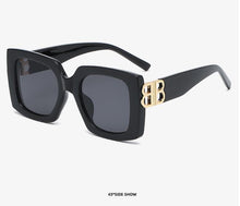 Load image into Gallery viewer, 2022 new European and beautiful brand sunglasses fashion men&#39;s square big frame sunglasses UV400 driving retro sunglasses