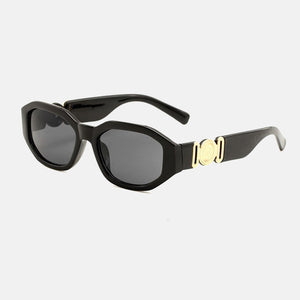 Fashion  luxury sunglasses women Personalized Metal Avatar Decorative Men Sunglasses Small Frame Women Sun glasses UV400