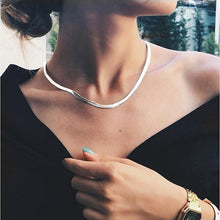 Carica l&#39;immagine nel visualizzatore di Gallery, 2020 NEW Lotus Necklaces Multi Layer Girl Silver Color bar Bohemia Alloy Necklace Multilayer Chain Women Collares Collier femme