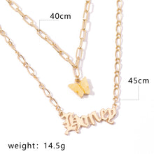 Carica l&#39;immagine nel visualizzatore di Gallery, Moda farfalla acrilica Old English Font pendenti Collana doppio strato acido acetico Collana per bambina Girocollo Gioielli di dichiarazione 
