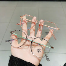 Load image into Gallery viewer, Vintage Art Metal Flat Mirror Eyeglasses Female Small Face Anti-blue Light Plain Polygonal Transparent Glasses Frame