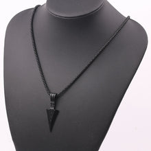 Load image into Gallery viewer, New Fashion Arrow Necklace for Men Black Metal Punk POP Cross Pendant Necklace Trendy Simple Chain Jewelry Gift collar hombre