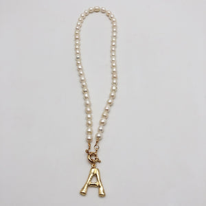 Real Pearl Necklace Choker Alphabet A-Z Initial Pearl Necklace Stainless Steel Buckle GoldColor Pendant Freshwater Pearl Jewelry